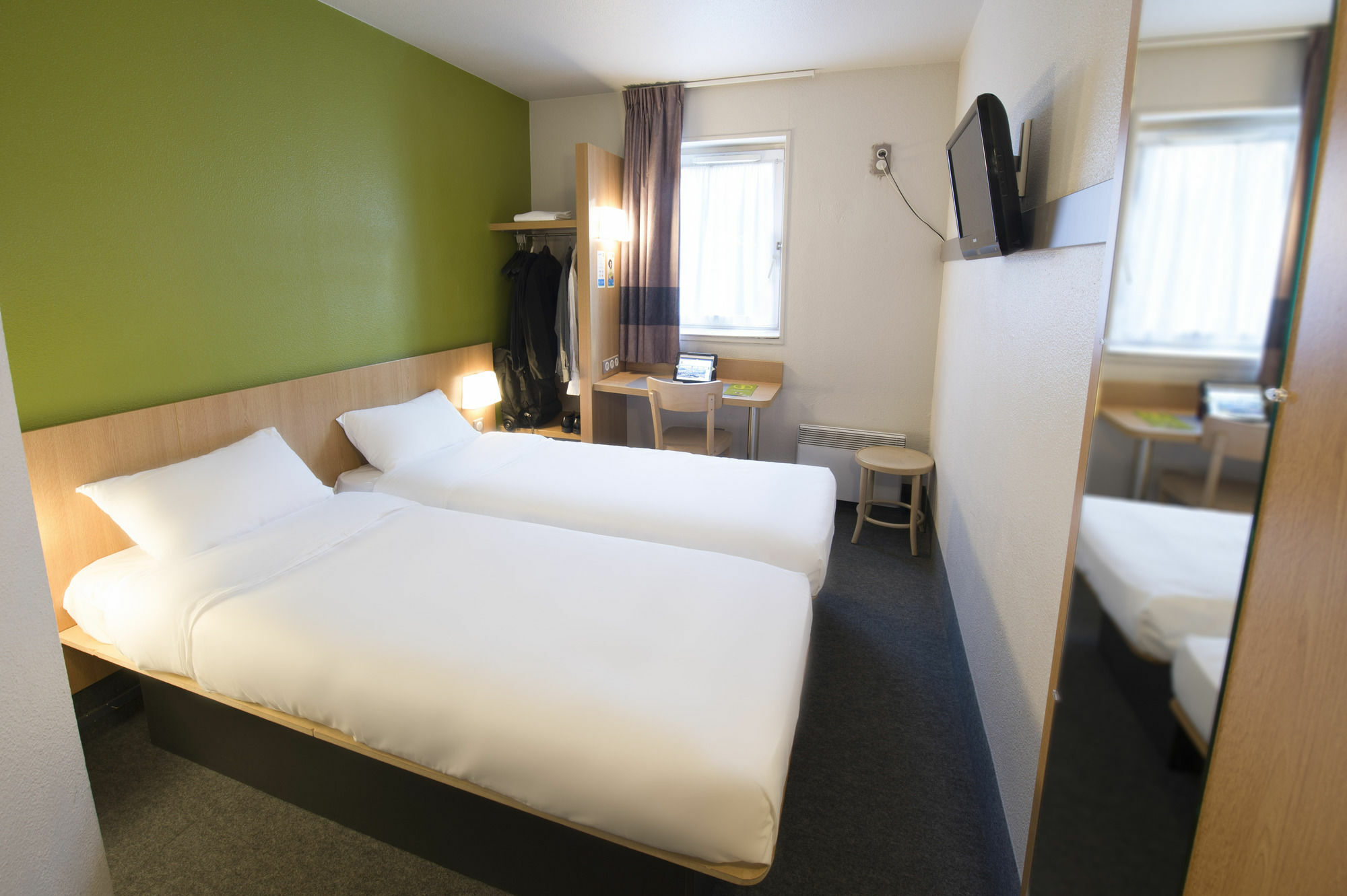 B&B Hotel Beaune Sud 2 Екстериор снимка