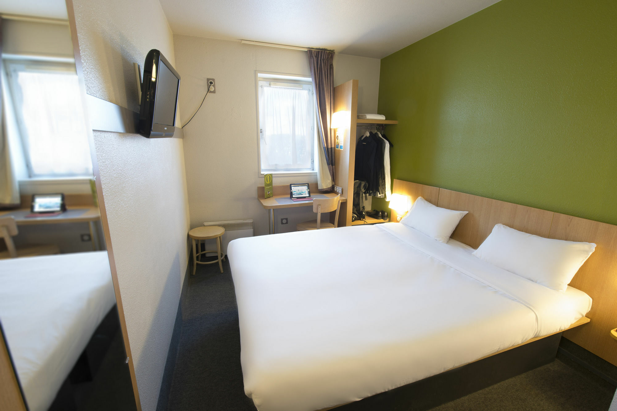 B&B Hotel Beaune Sud 2 Екстериор снимка
